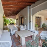 Villa In Marbella With Golf Views
