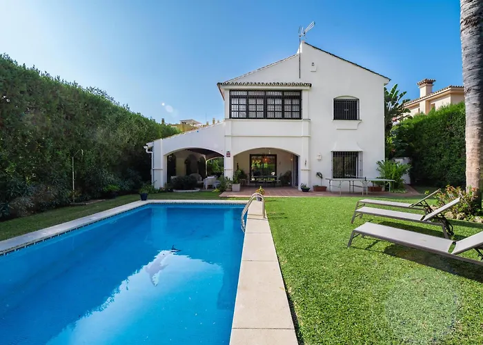 Villa In Marbella With Golf Views