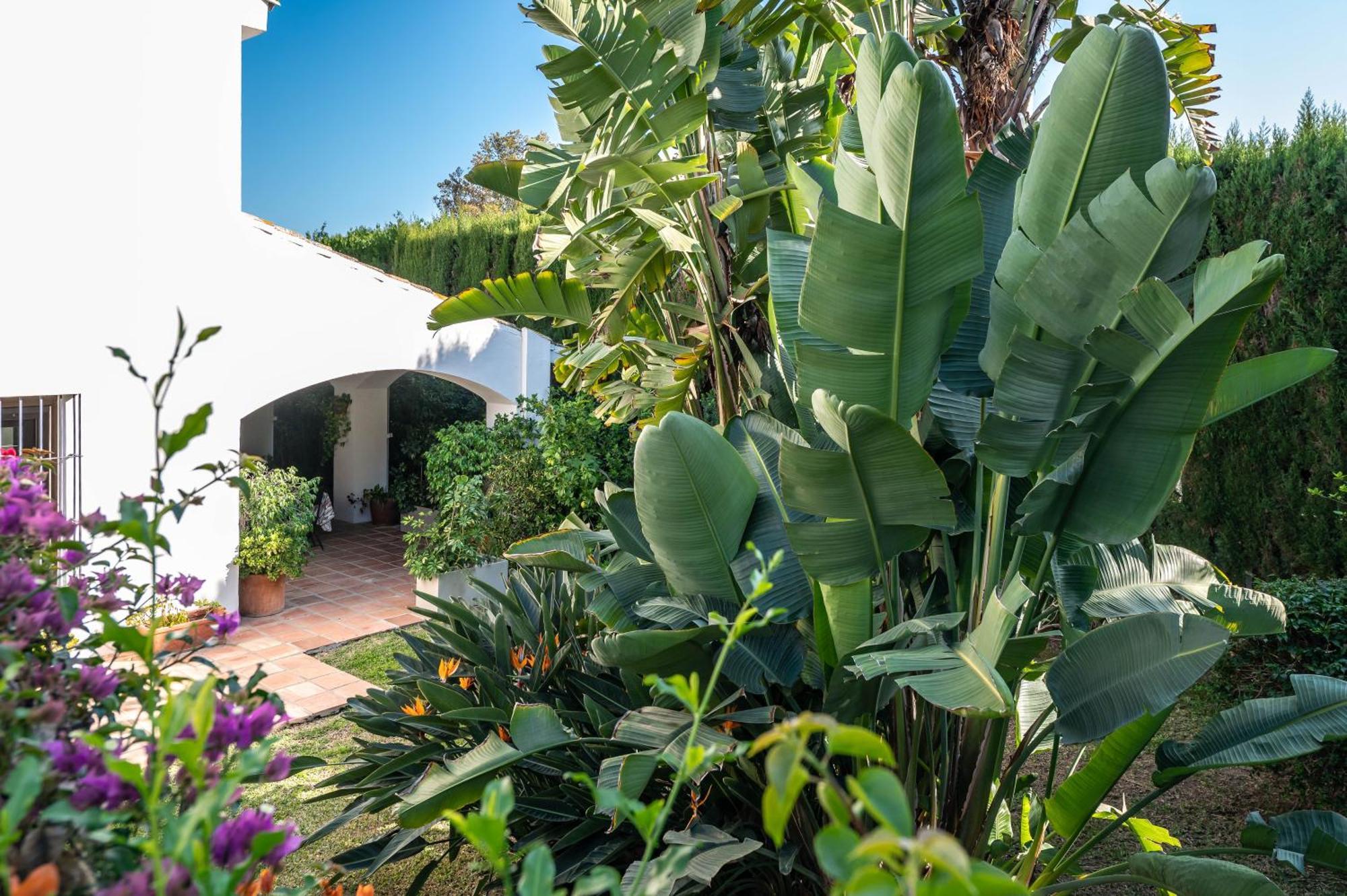 In With Golf Views * Marbella