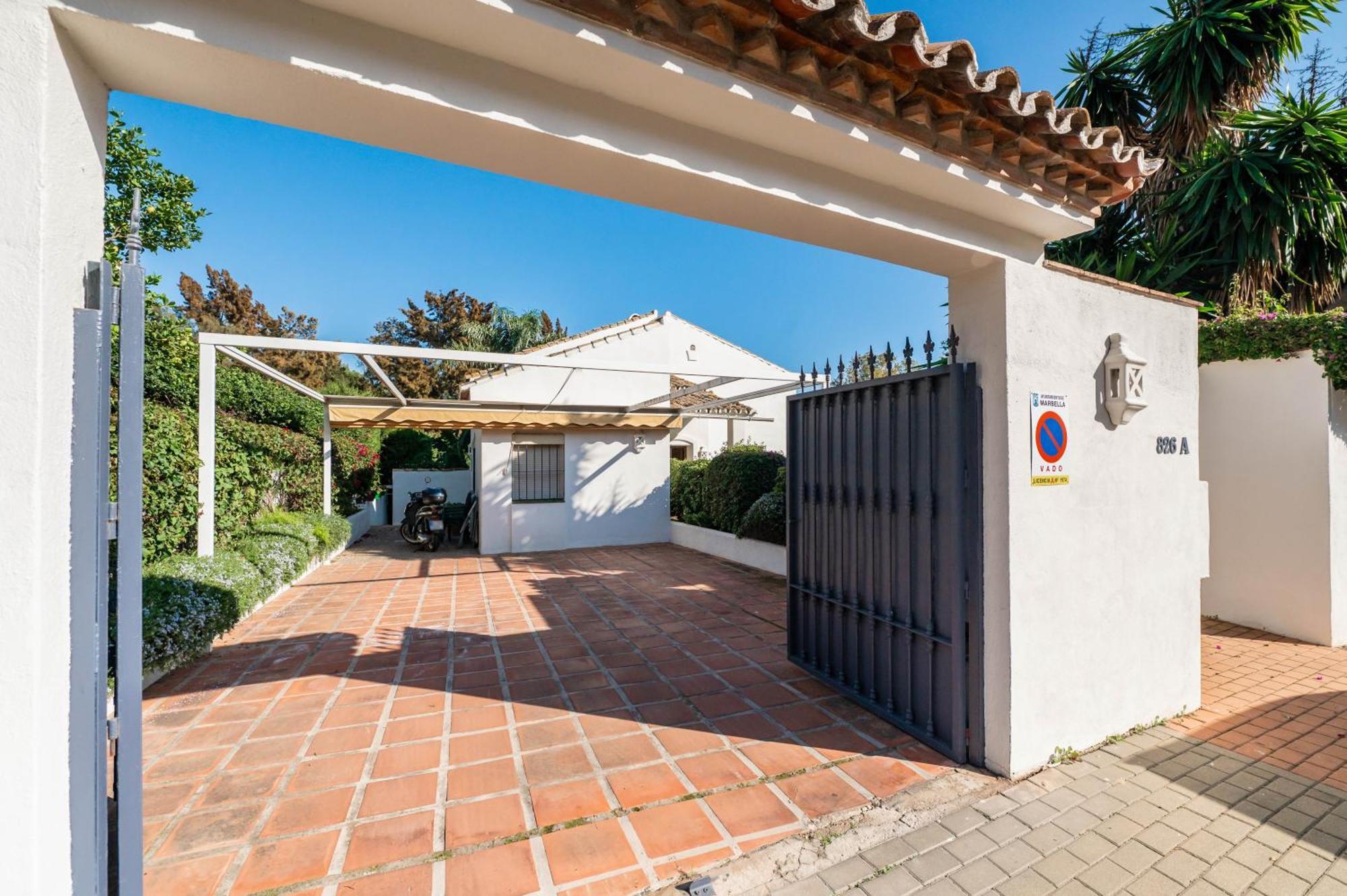 In With Golf Views Marbella