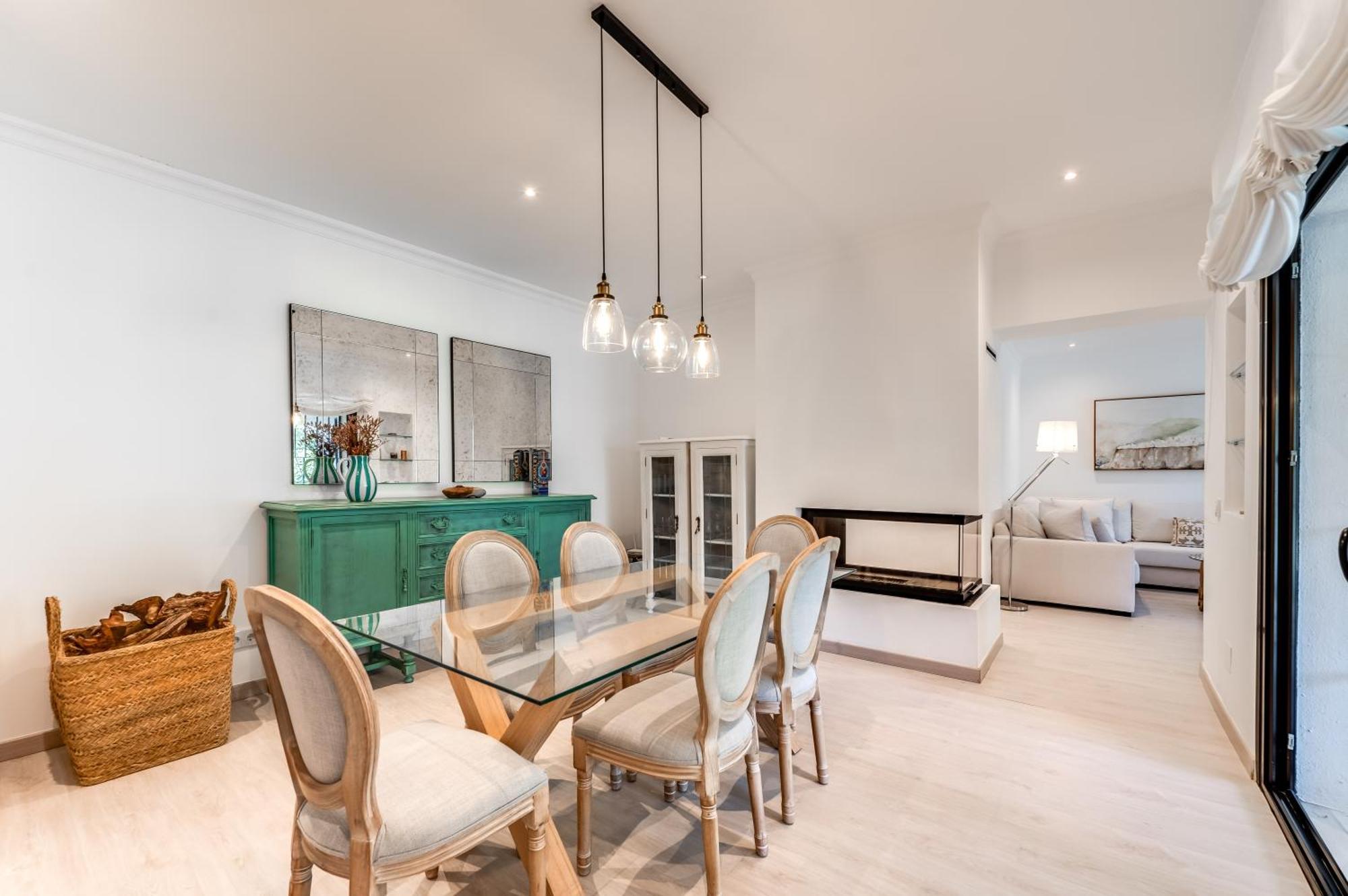In With Golf Views Villa